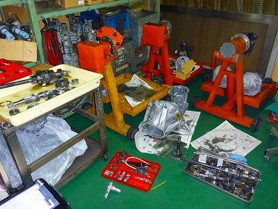 ８６レース車両用　ミッション＆デフO/H、、渋滞中