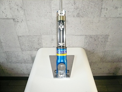展示用　ダンパー　カットモデル　完成