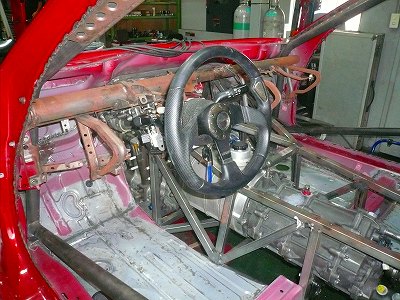 クリックすると拡大します。 デモ8−2号機 ステアリングシャフト&ステアリングポスト