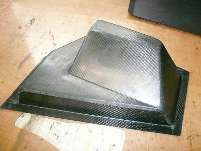 クリックすると拡大します。 デモ8−2号機 タワーパネル製作 その2