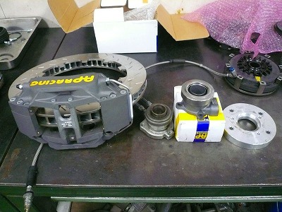 イギリスより産地直送のクール宅急便